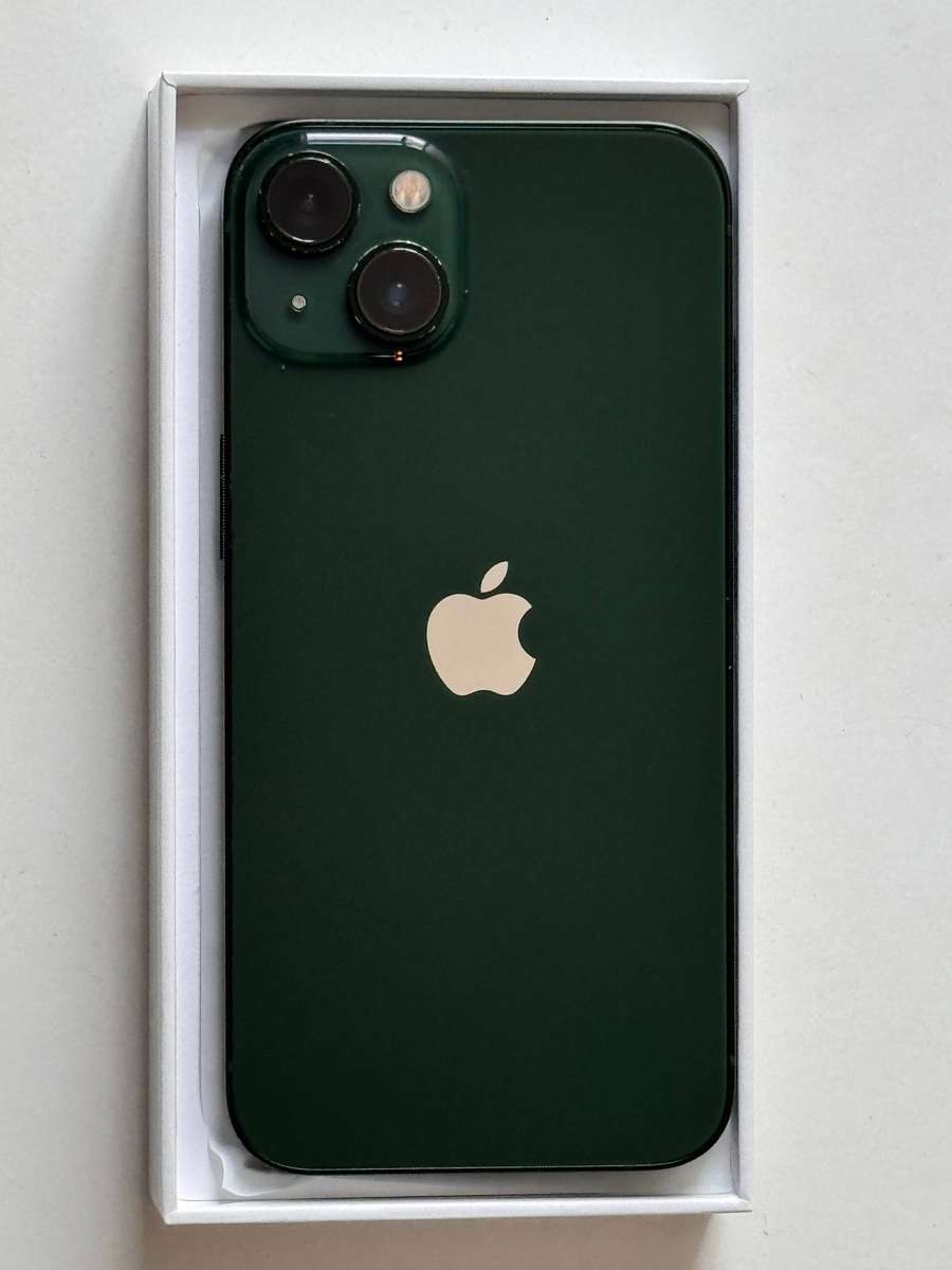 iPhone 13 256GB in Alpine Green with 87% Battery Health