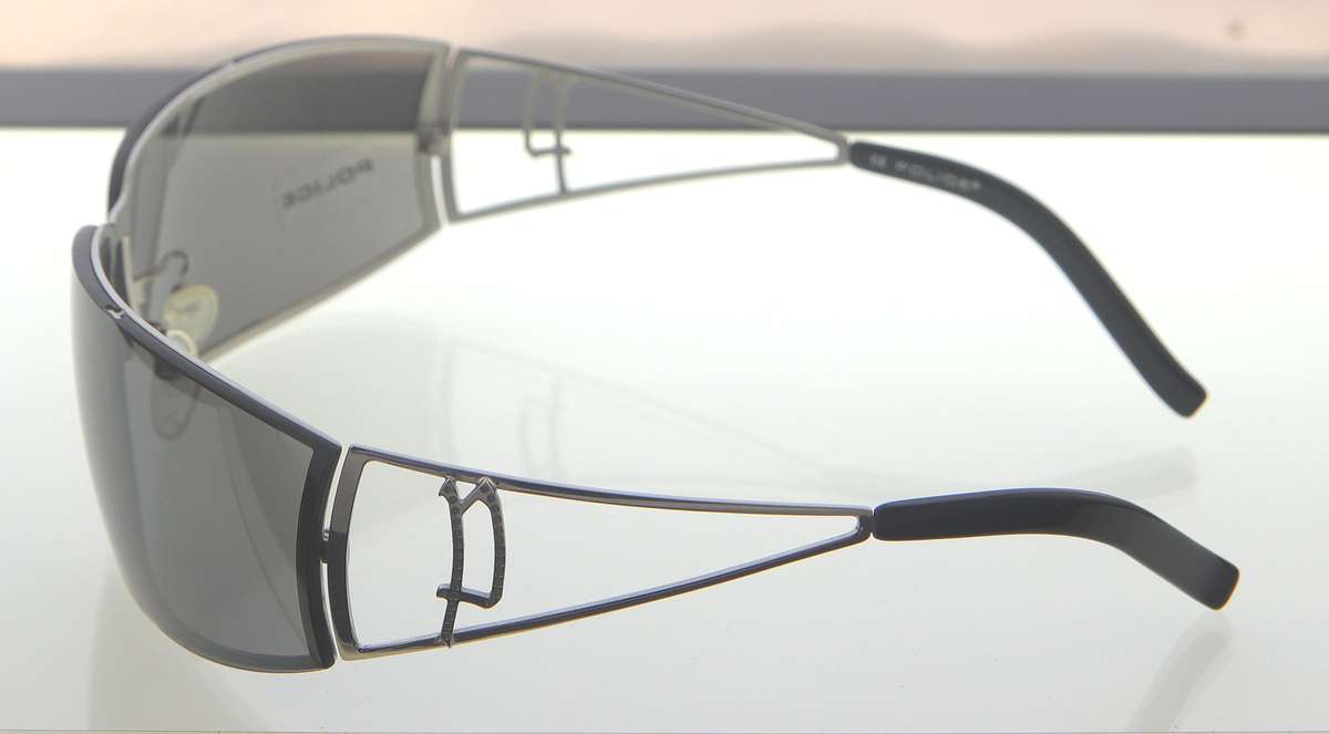 Police sunglasses imported from Italy NO Reserve