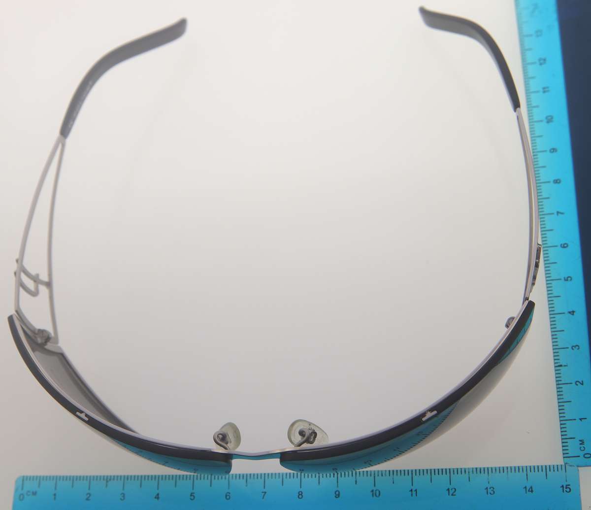 Police sunglasses imported from Italy NO Reserve