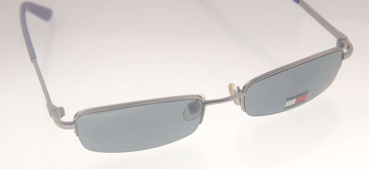 TOMMY HILFIGER Sunglasses - Semi-Rimless