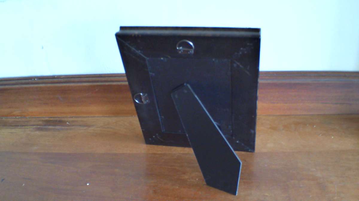 Antique Gold Tone Syroco Resin Easel Back Photo Picture Frame