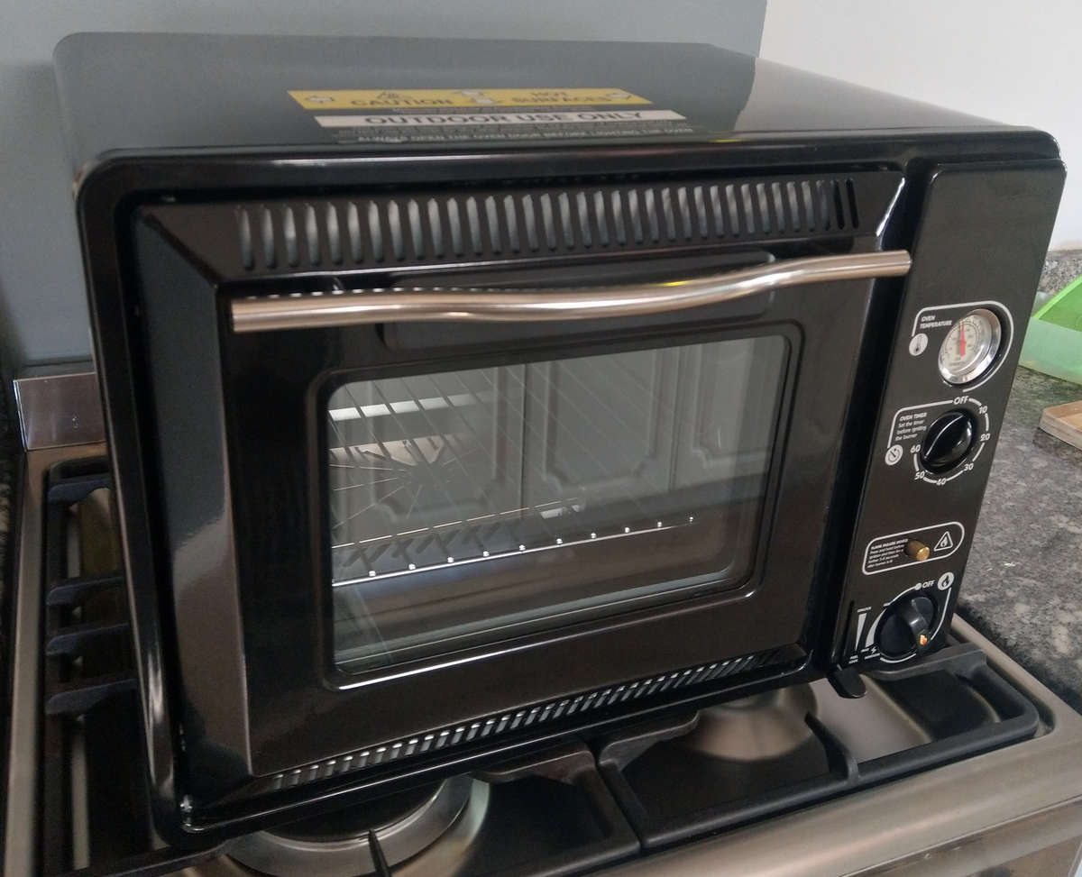 30 liter portable gas oven stove - great for camping or loadshedding