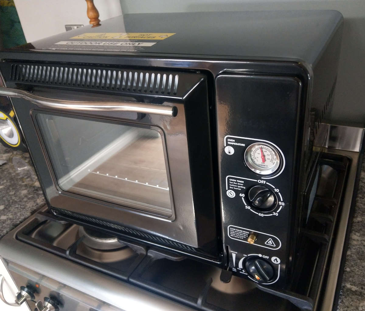 30 liter portable gas oven stove - great for camping or loadshedding