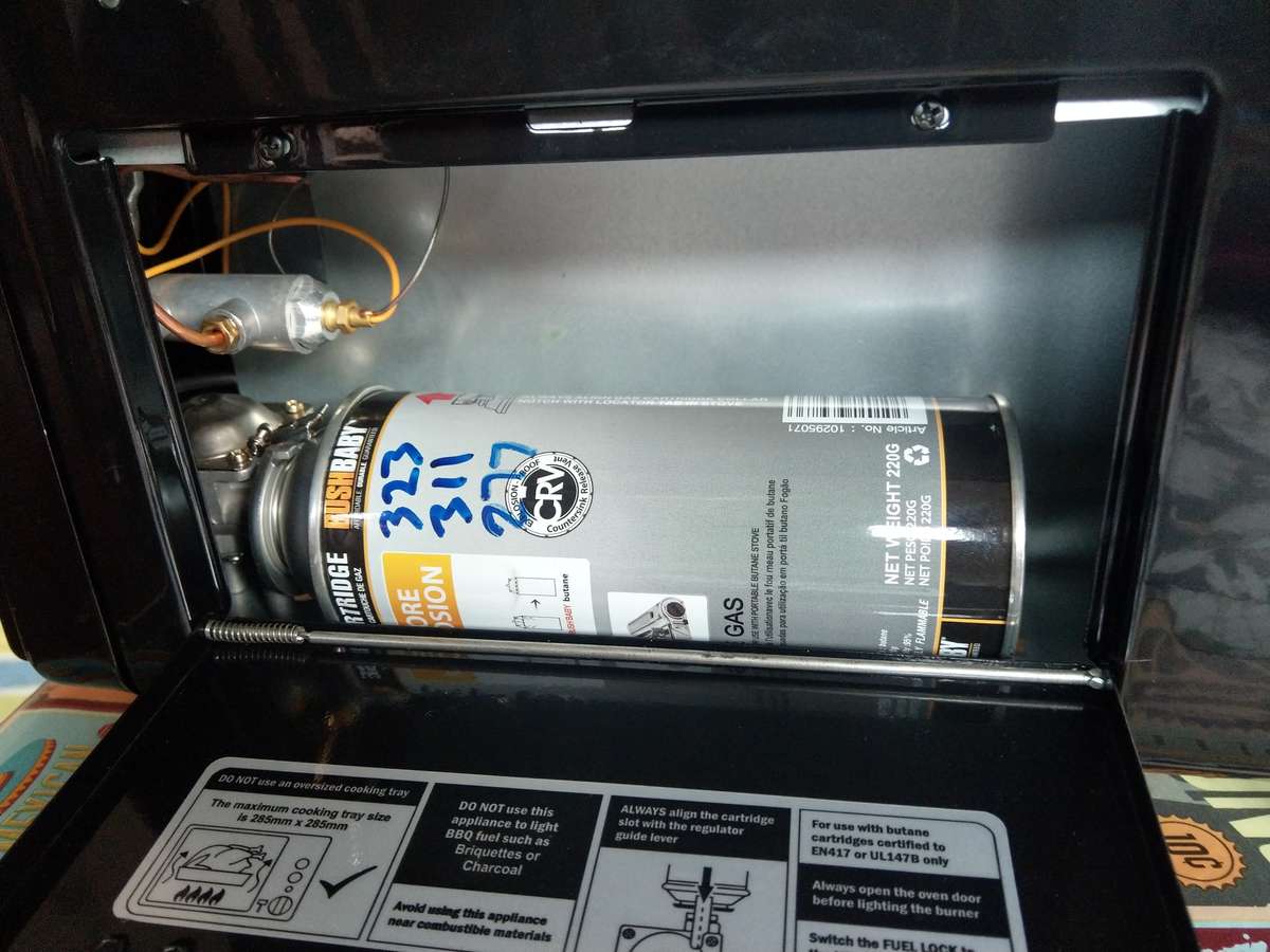 30 liter portable gas oven stove - great for camping or loadshedding