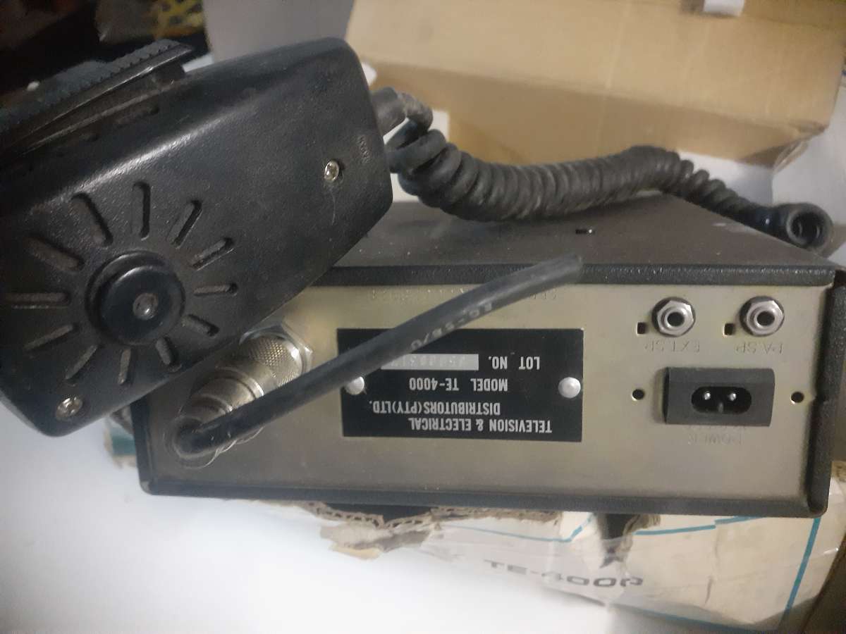 Tedelex TE-4000 CB Radio