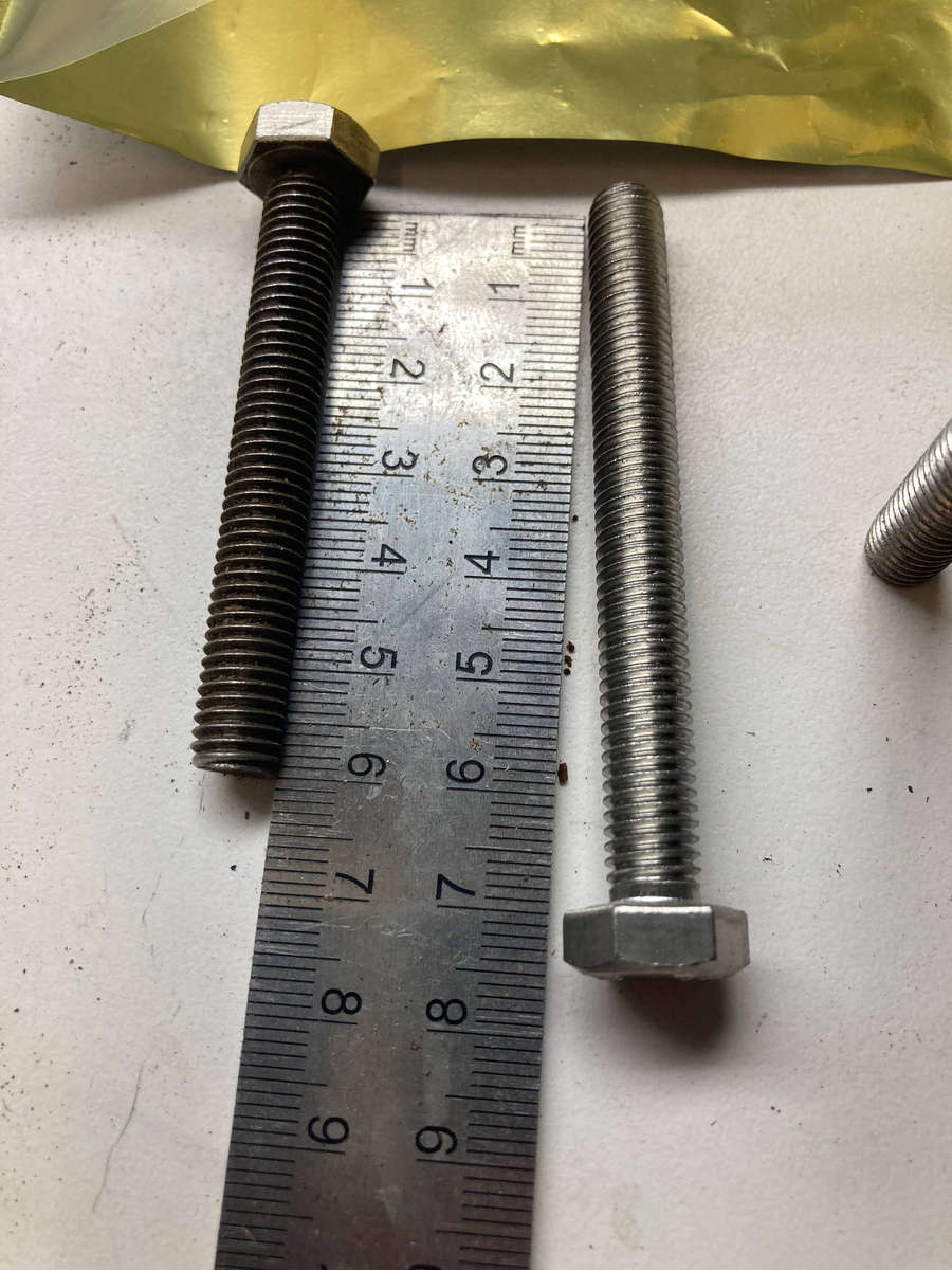 Assortment M8 stainless steel bolts 70mm to 20mm (qty 29)
