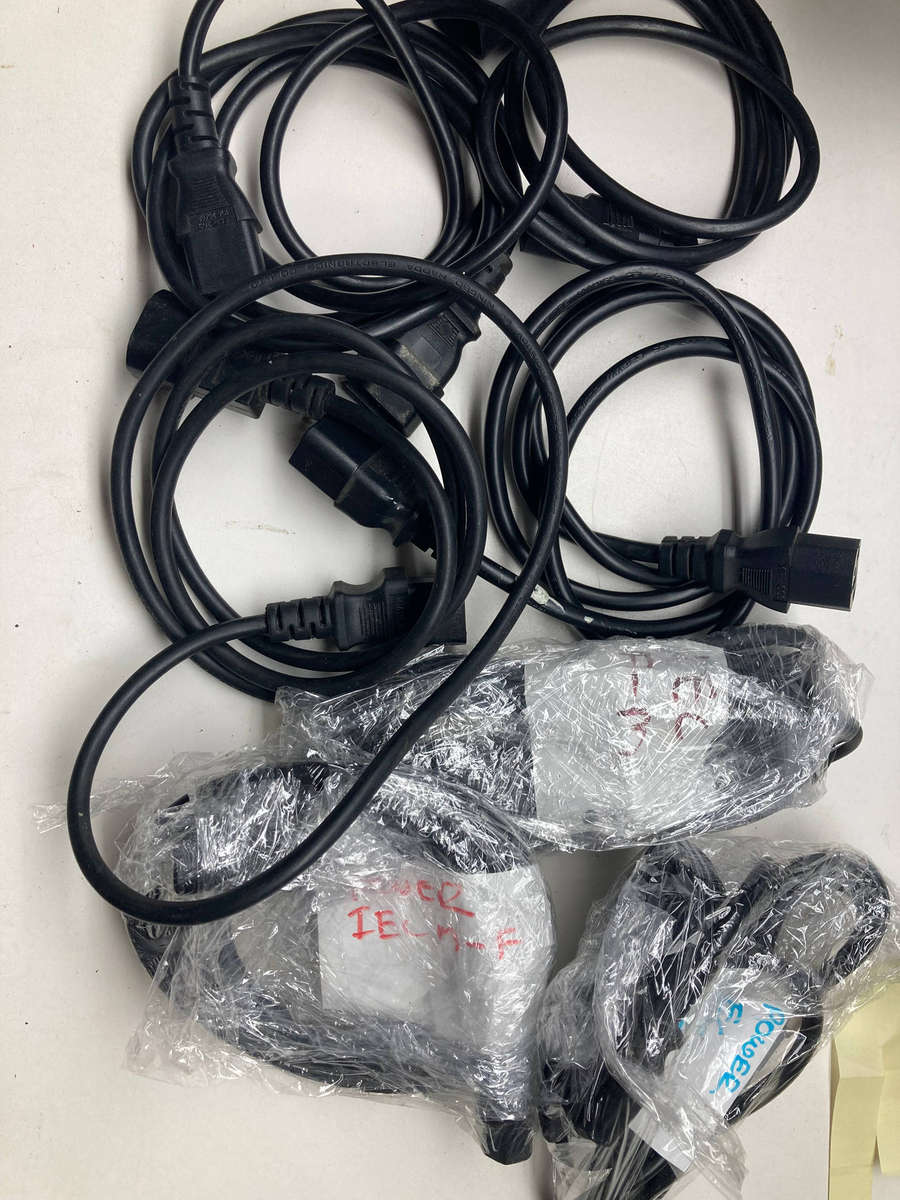 19 working variousClover, IEC, VGA, usb, power clover, hdmi, display port, KVM VGA USB switcher +2