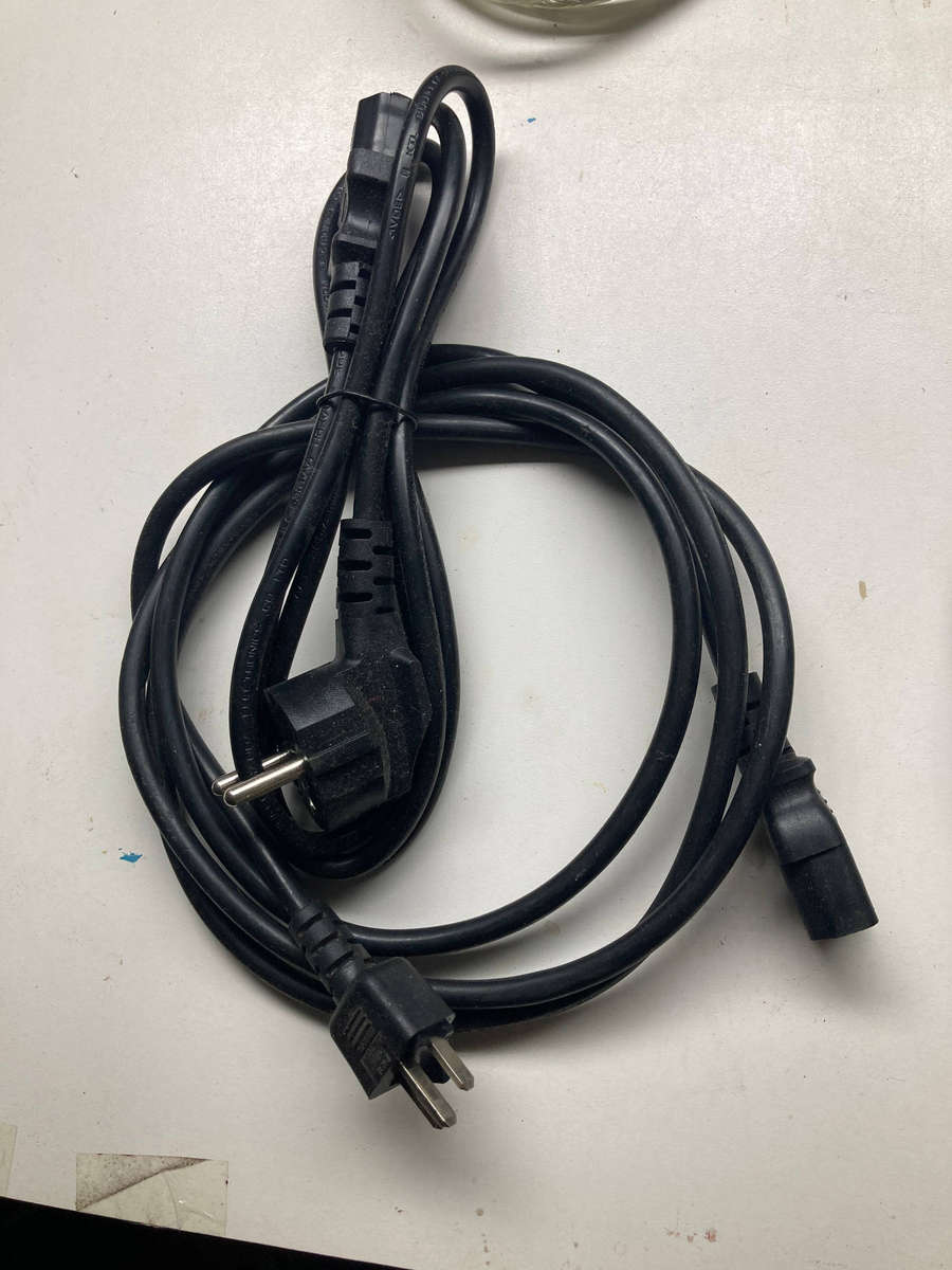 19 working variousClover, IEC, VGA, usb, power clover, hdmi, display port, KVM VGA USB switcher +2