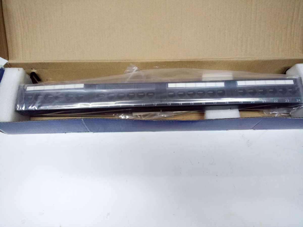 24 Port CAT5e Patch Panel