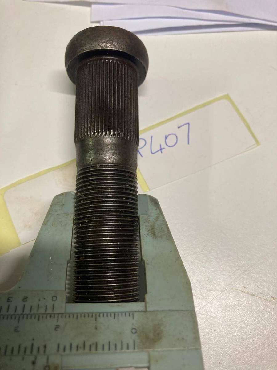 heavy duty press-in wheel studs for Qty 7