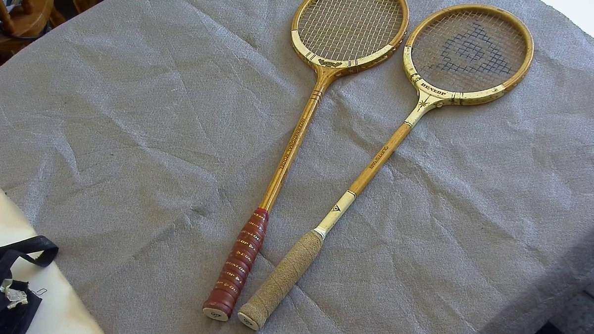 2 x DUNLOP VINTAGE  Wood squash racket MAXPLY & OURSTAR