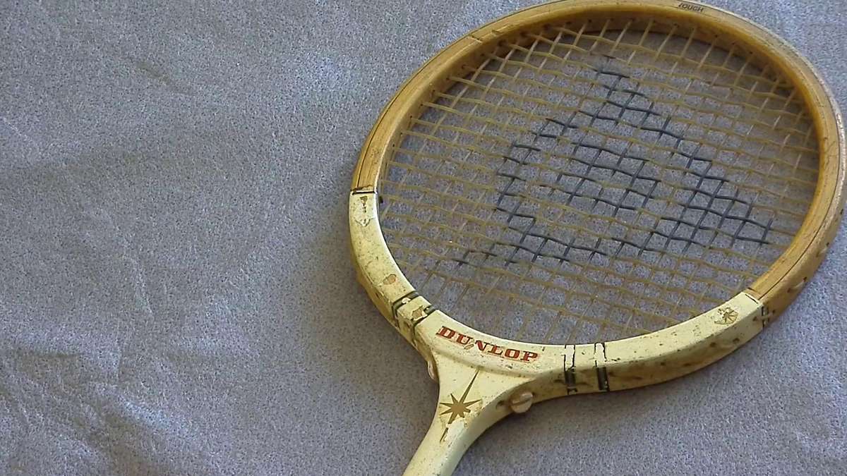 2 x DUNLOP VINTAGE  Wood squash racket MAXPLY & OURSTAR