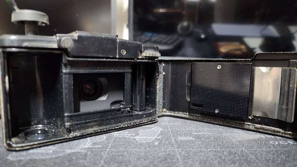 Olympics XA1 for spares or repair