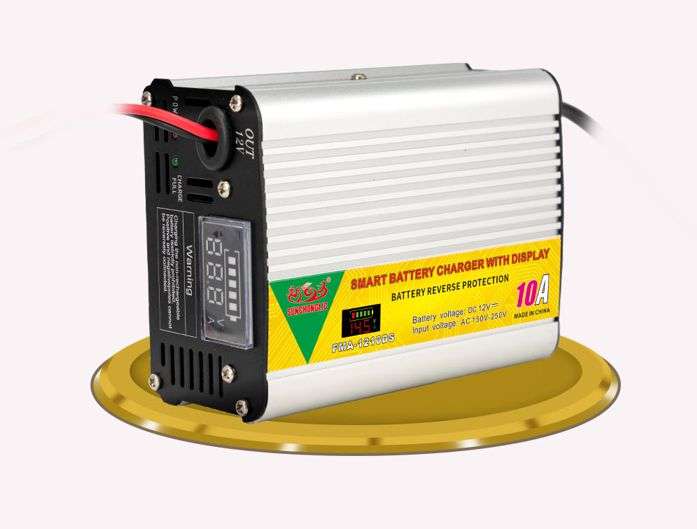 12V 10A Intelligent Lead Acid 3-Stage Battery Charger With Display