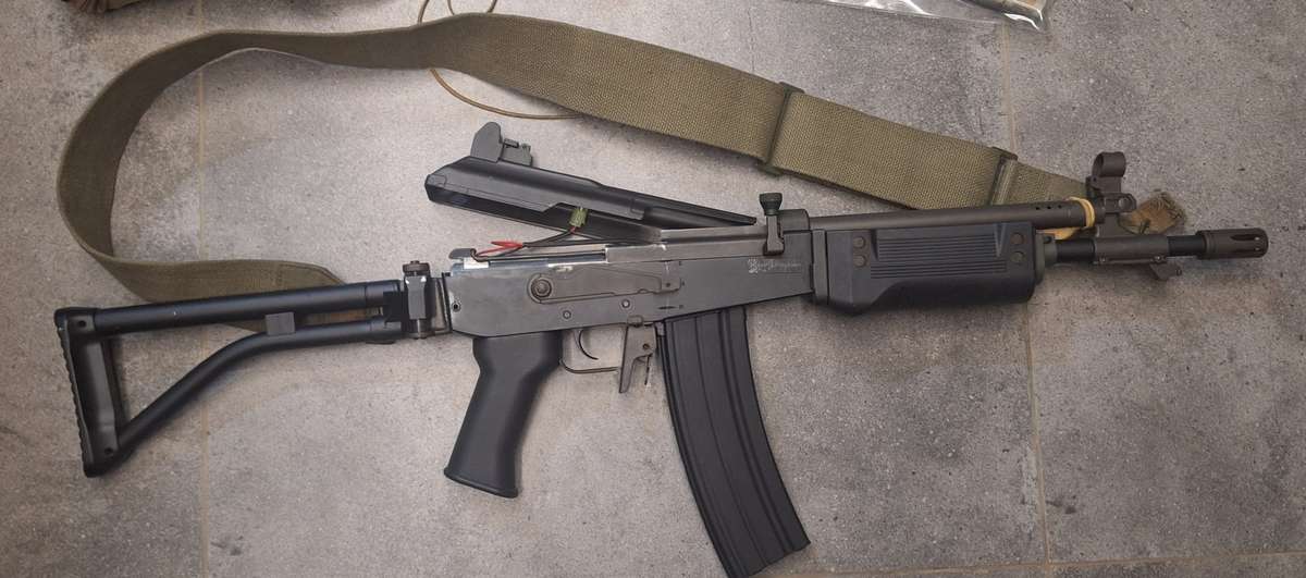AIRSOFT GALIL/R5 SAR ELECTRIC MG