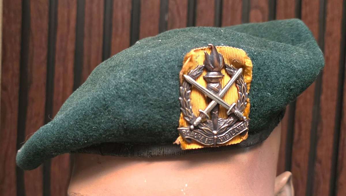 Early SADF Regiment Schoonspruit Beret