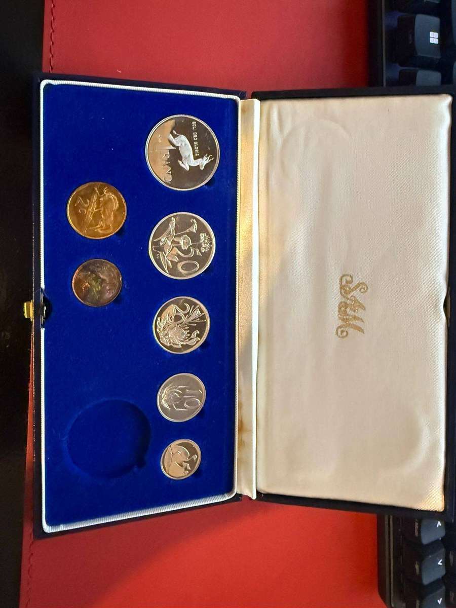 1987 Proof Coin Set - No Silver R1