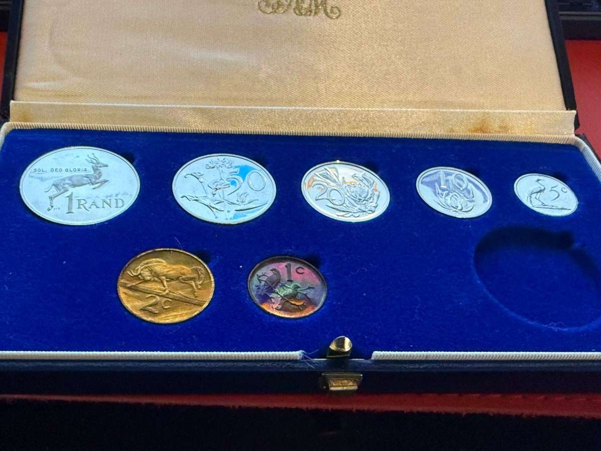 1987 Proof Coin Set - No Silver R1