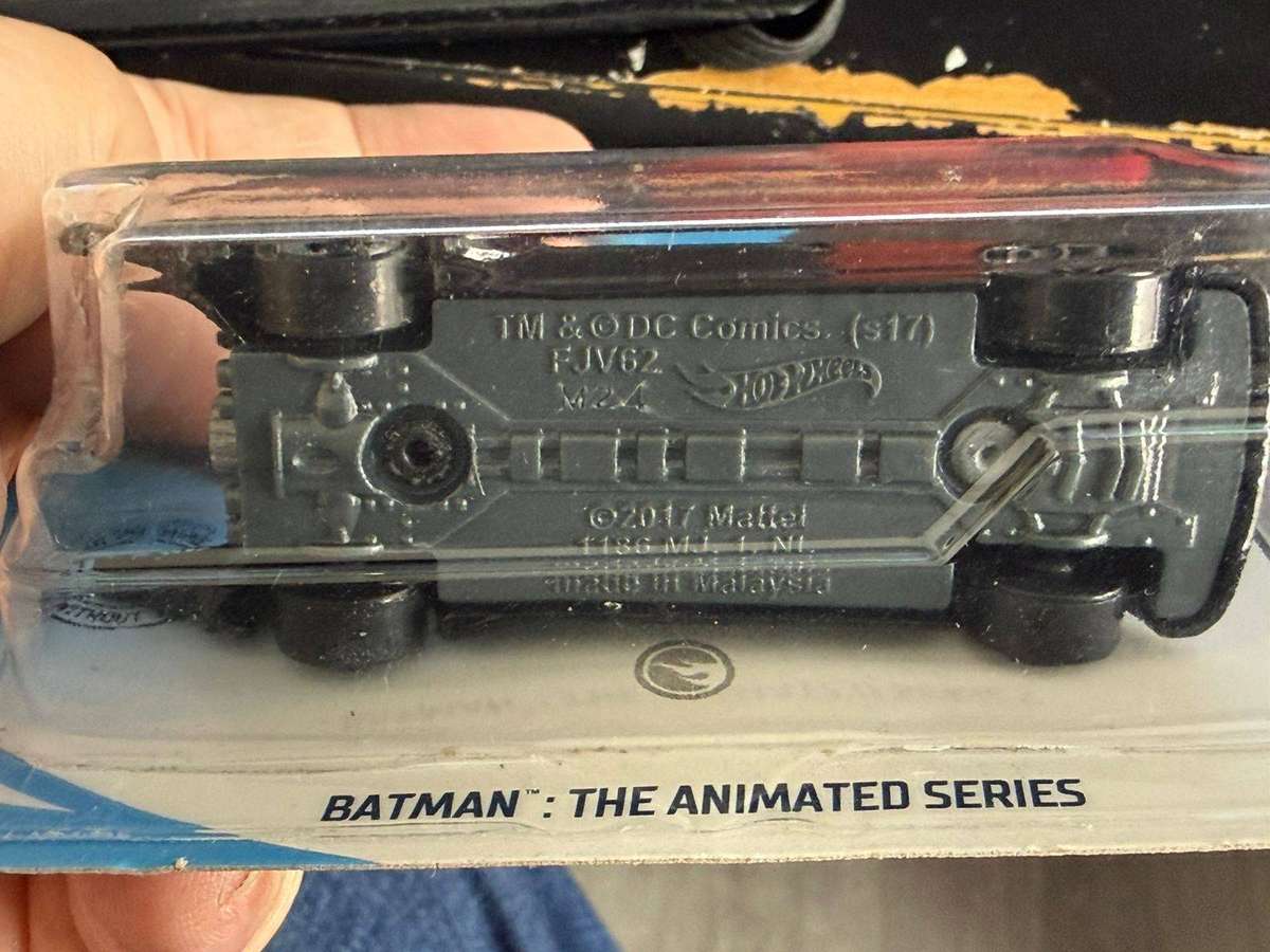 Hot Wheels Batman the Animated Series Treasure Hunt 2019 Die Cast Car