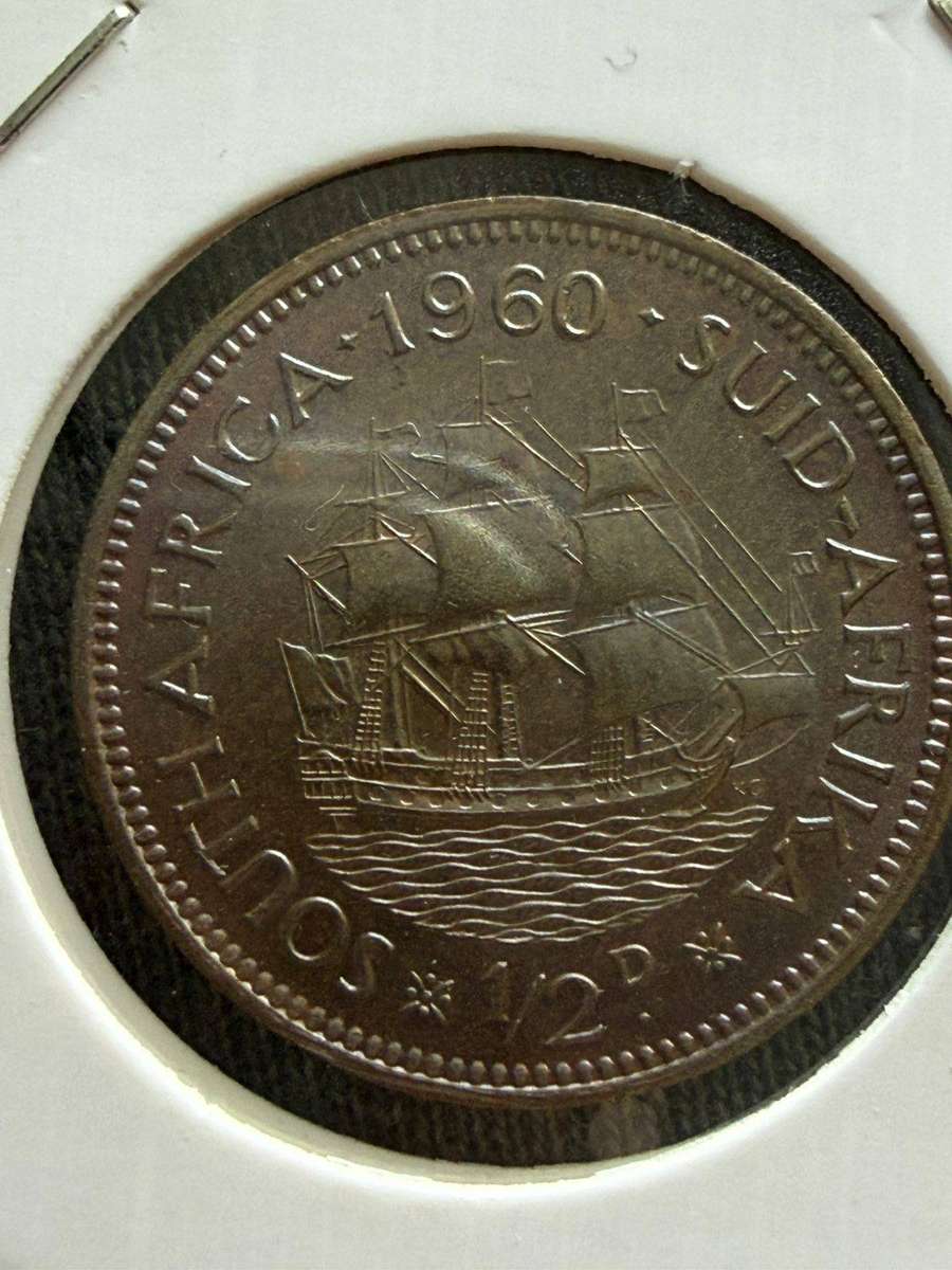 1960 5 SHilling & 3 pence silver & Half Penny with Die Crack through A of Elizabeth