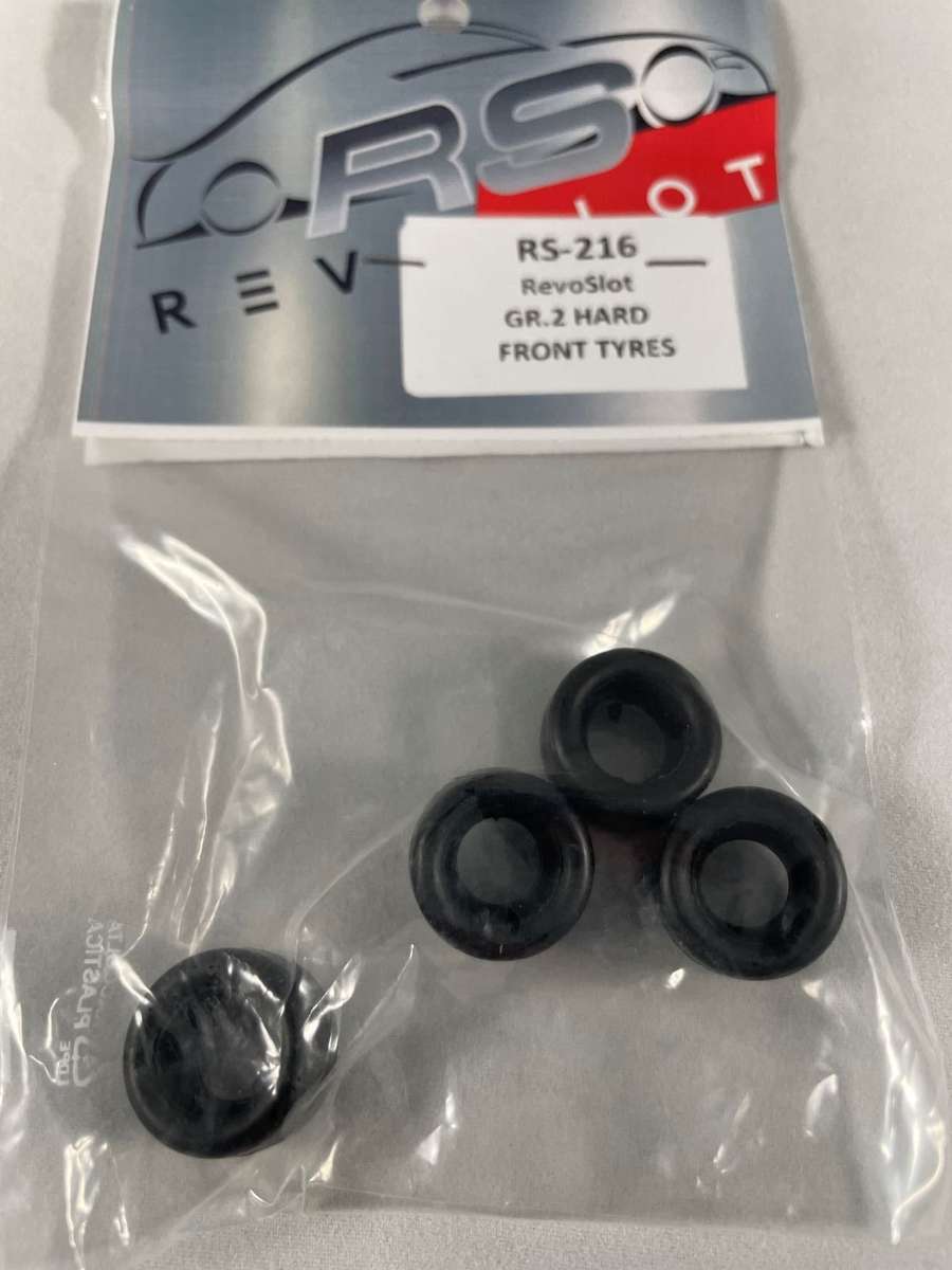 Scalextric Revoslot 4 TYRES Group 2 cars  Front Hard Tyres Lowered RS216L 1/32 SLOT