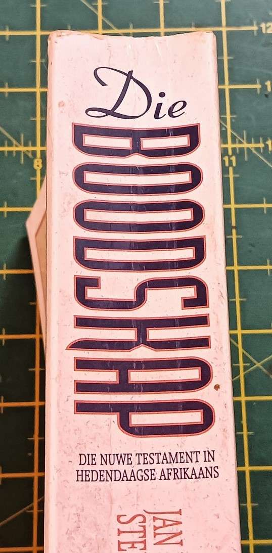 Die Boodskap Die Nuwe Testament in Hedendaagse Afrikaans -Softcover - 442 pages