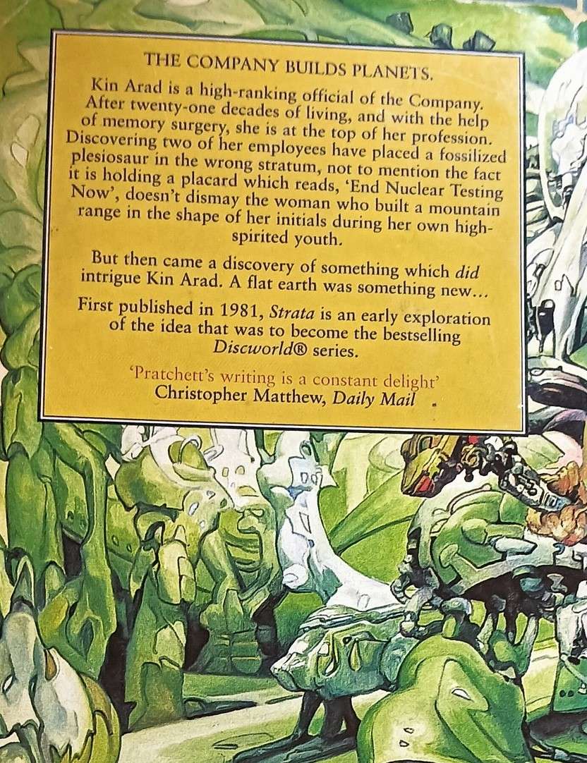 Strata - Terry Pratchett - Softcover - 285 Pages