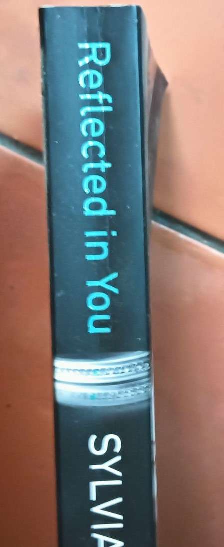 Reflected in You - Sylvia Day - Softcover - 338 Pages