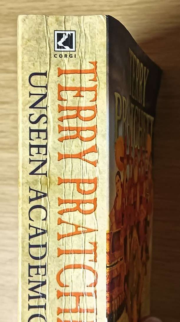 Unseen Academicals - Terry Pratchett - Softcover - 540 Pages