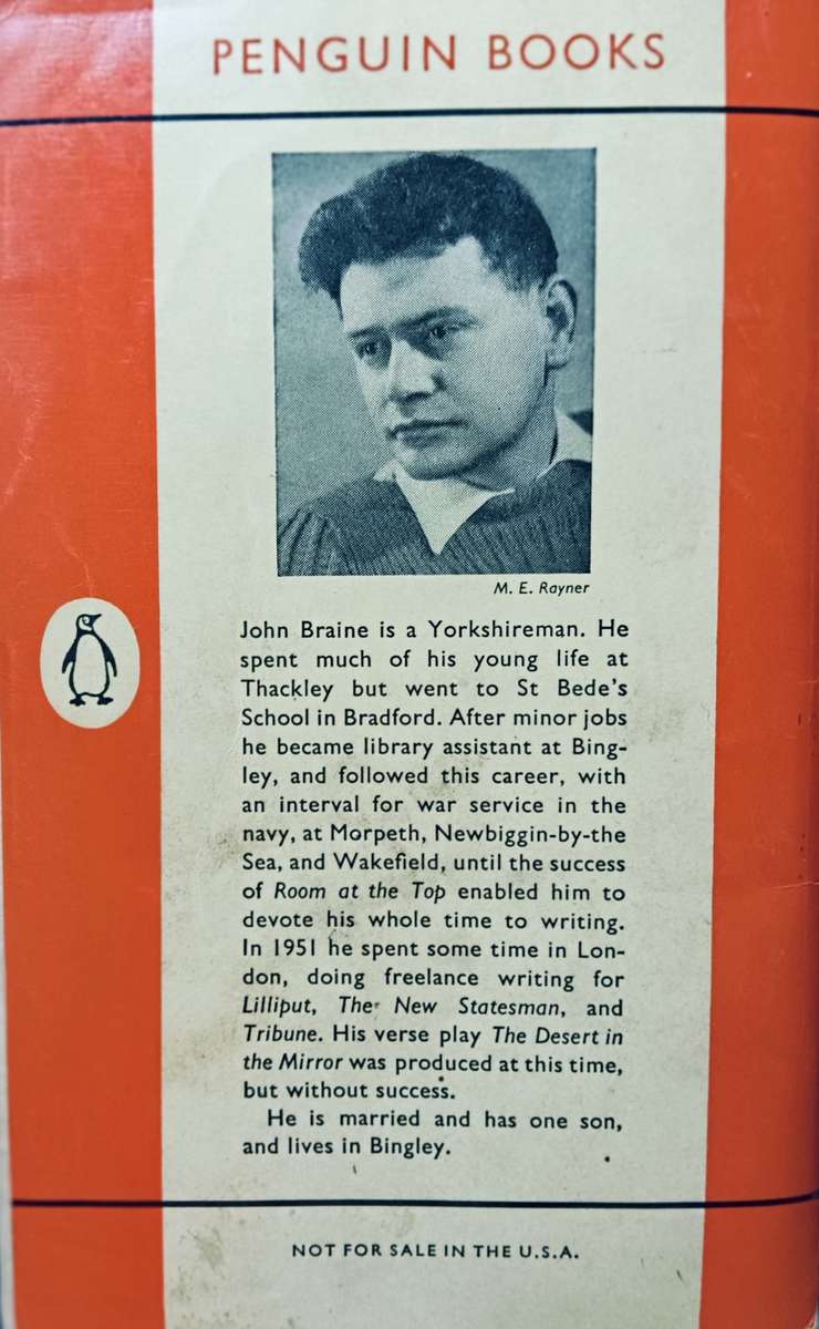 Room at the Top - John Braine - Softcover - 235 pages - A Penguin Classic