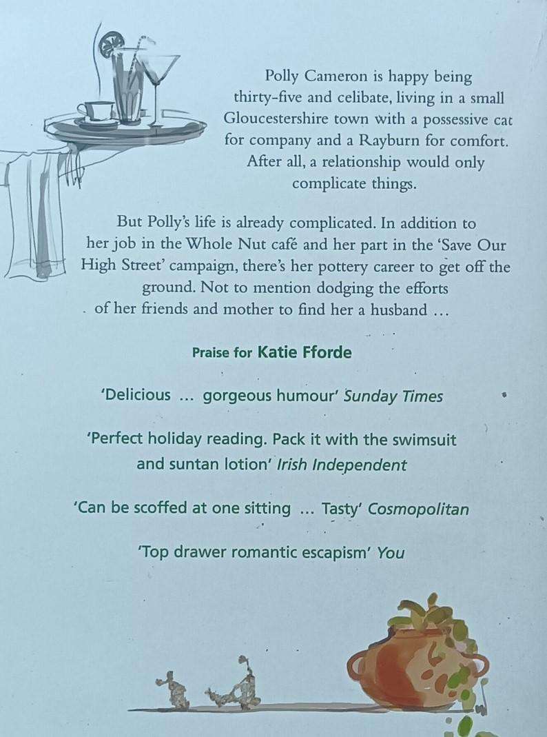 Living Dangerously - Katie Fforde - Softcover - 404 pages