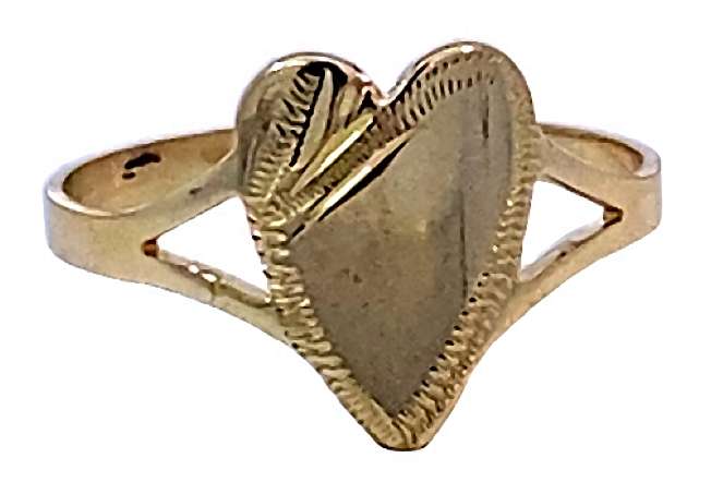 9k / 9ct gold engraved heart signet RING, 12mm