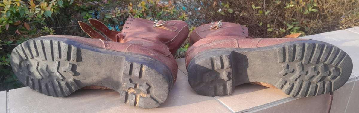 SA ARMY "GRENSVEGTER" BUCKLE BOOTS