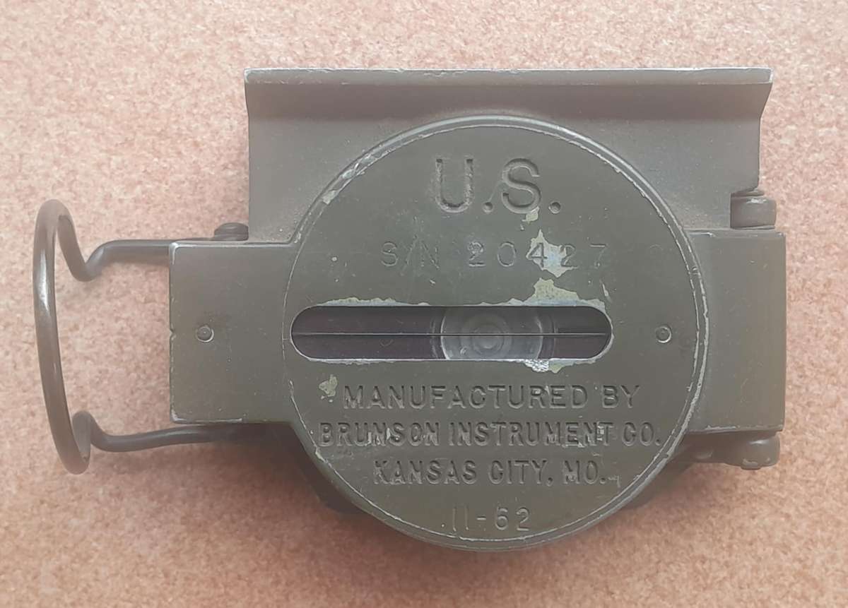 U.S. ARMY VIETNAM COMPASS