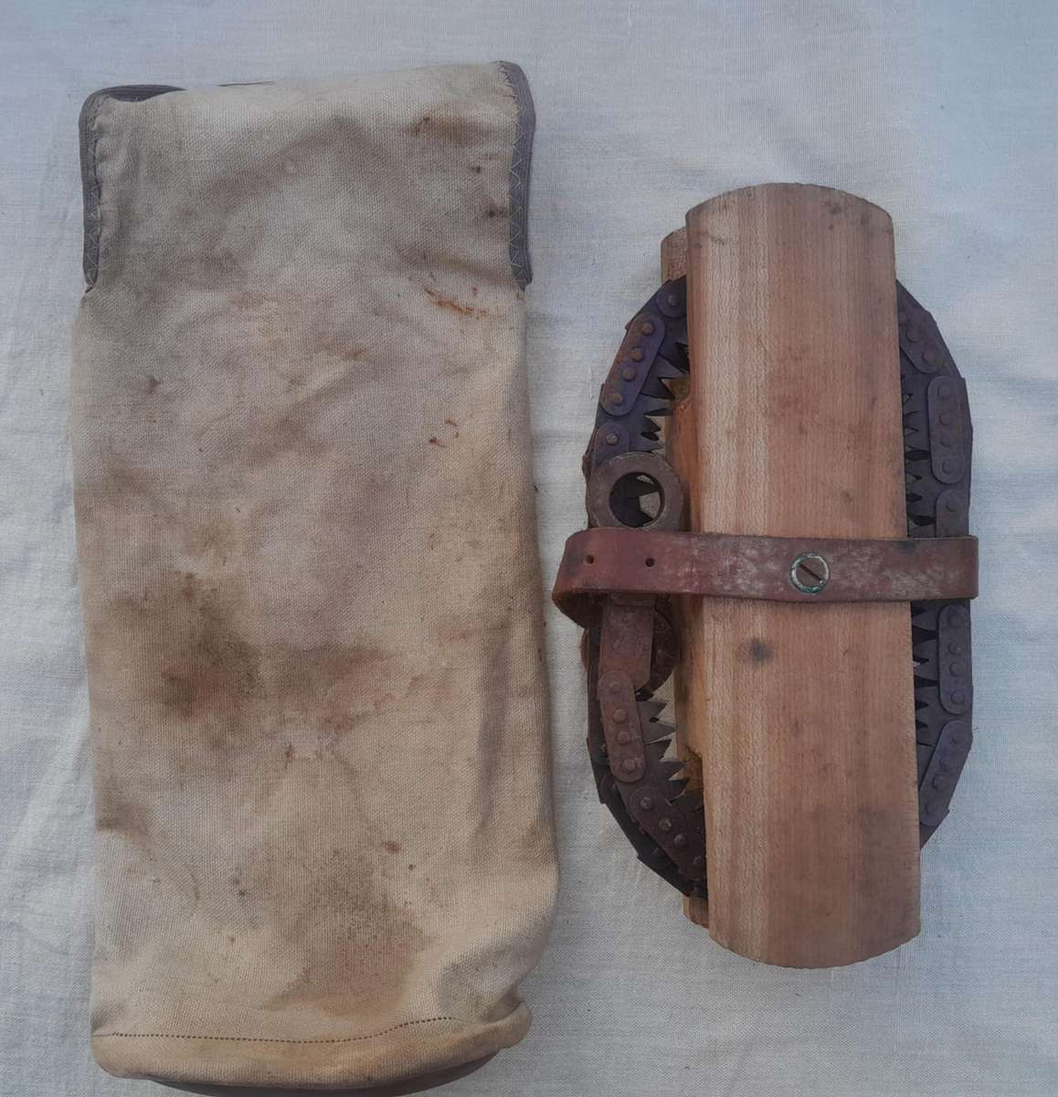 WW II US ARMY FOLDING SAW KIT