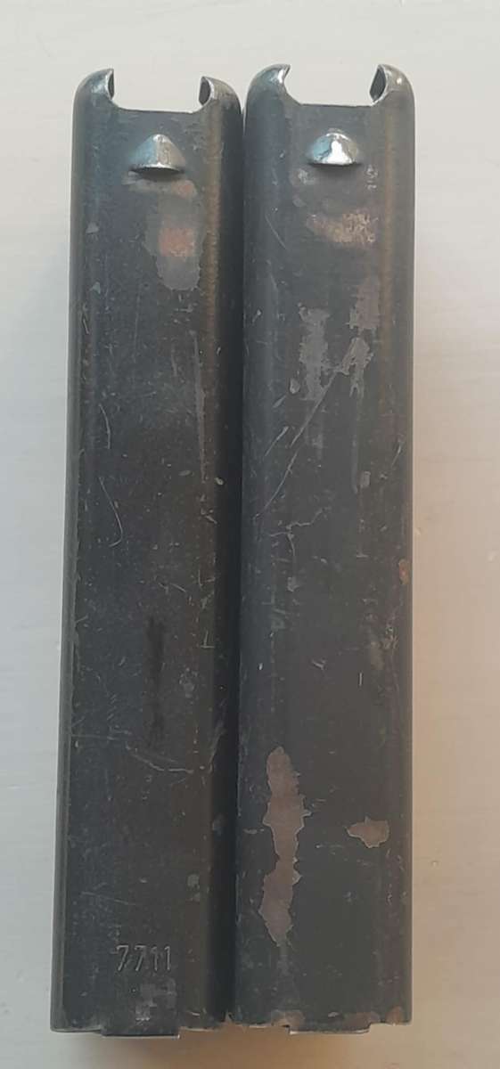 FN/R1 RIFLE MAGAZINES X 2 **Incl. Pouch**