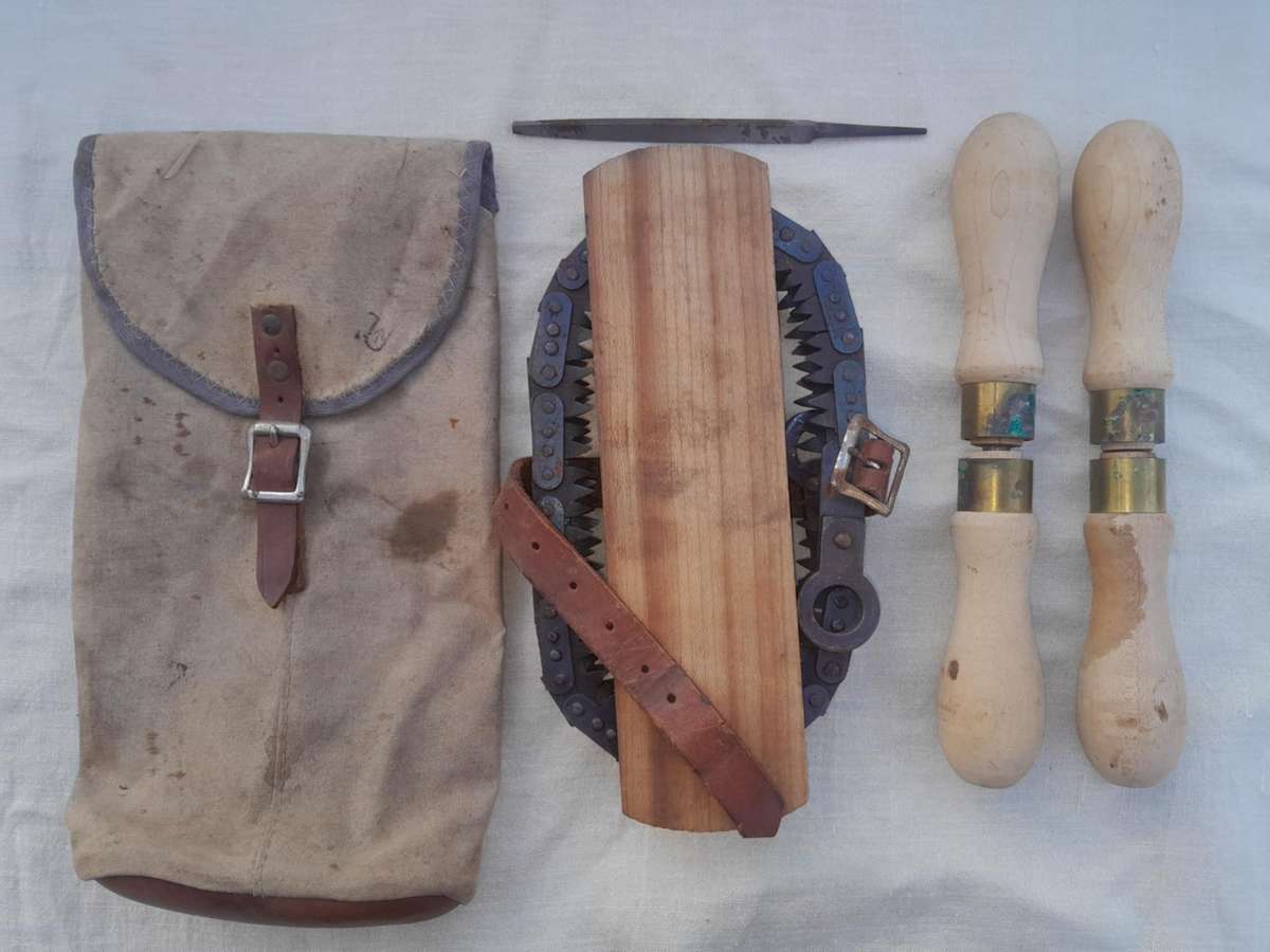 WW II US ARMY FOLDING SAW KIT **SA Army Issue**