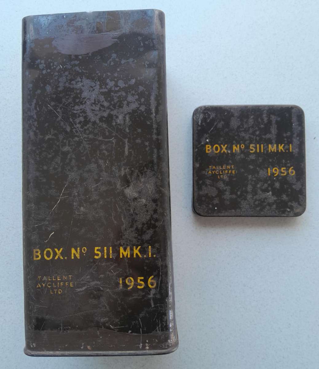 EARLY S.A. ARMY TRIP FLARE TIN