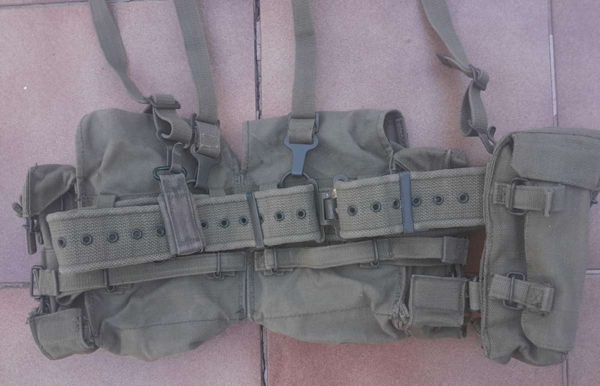 SA/RHODESIAN ARMY  WEBBING