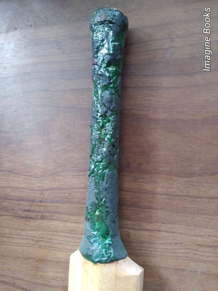 Gradidge Jackie McGlew SA/England Teams 1950s Signed Miniature Cricket Bat