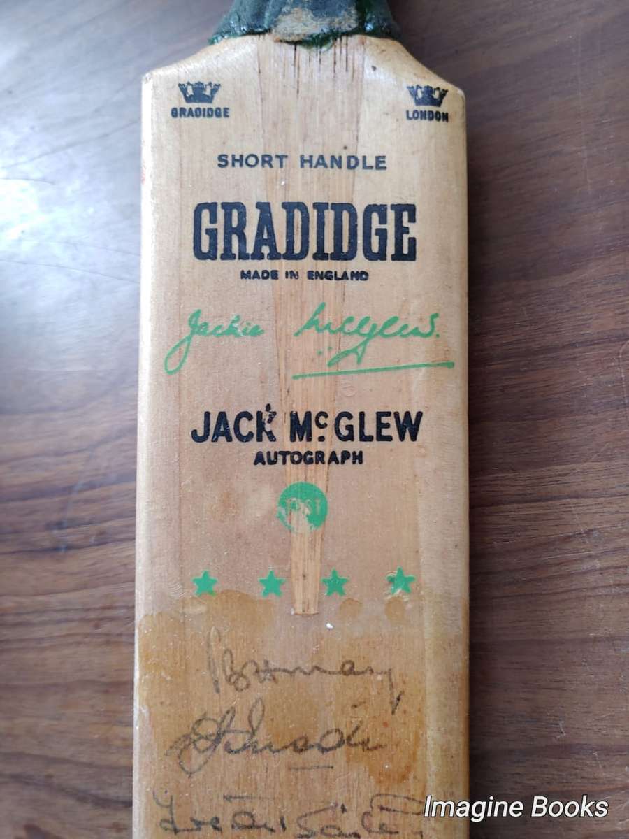 Gradidge Jackie McGlew SA/England Teams 1950s Signed Miniature Cricket Bat