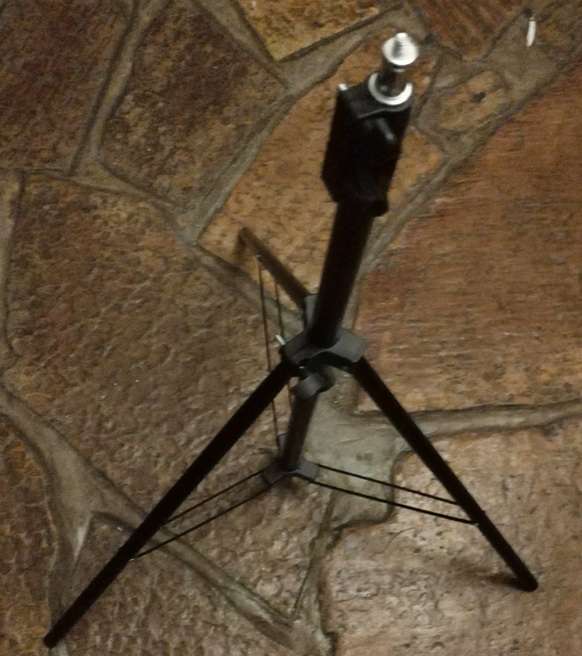 Lightweight Tripod for Streaming