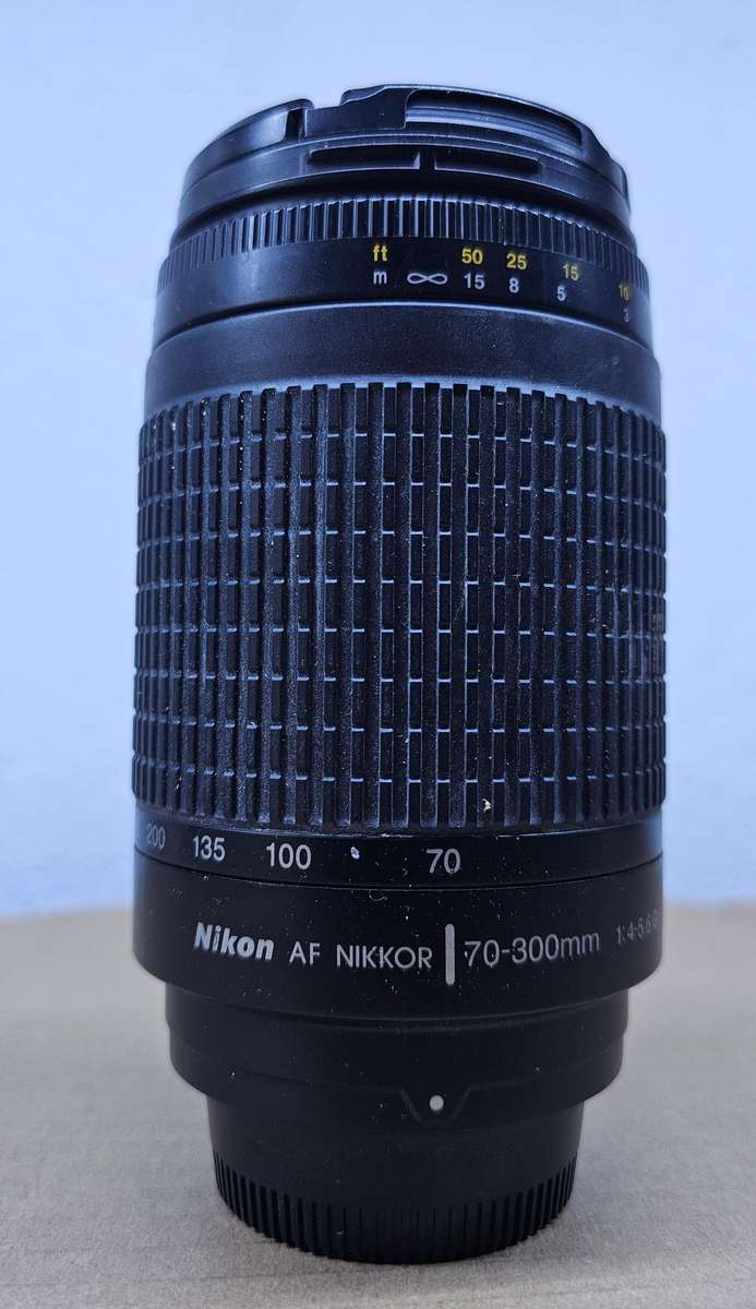 Nikon D40 Digital Camera