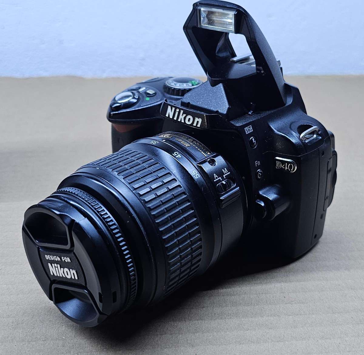 Nikon D40 Digital Camera