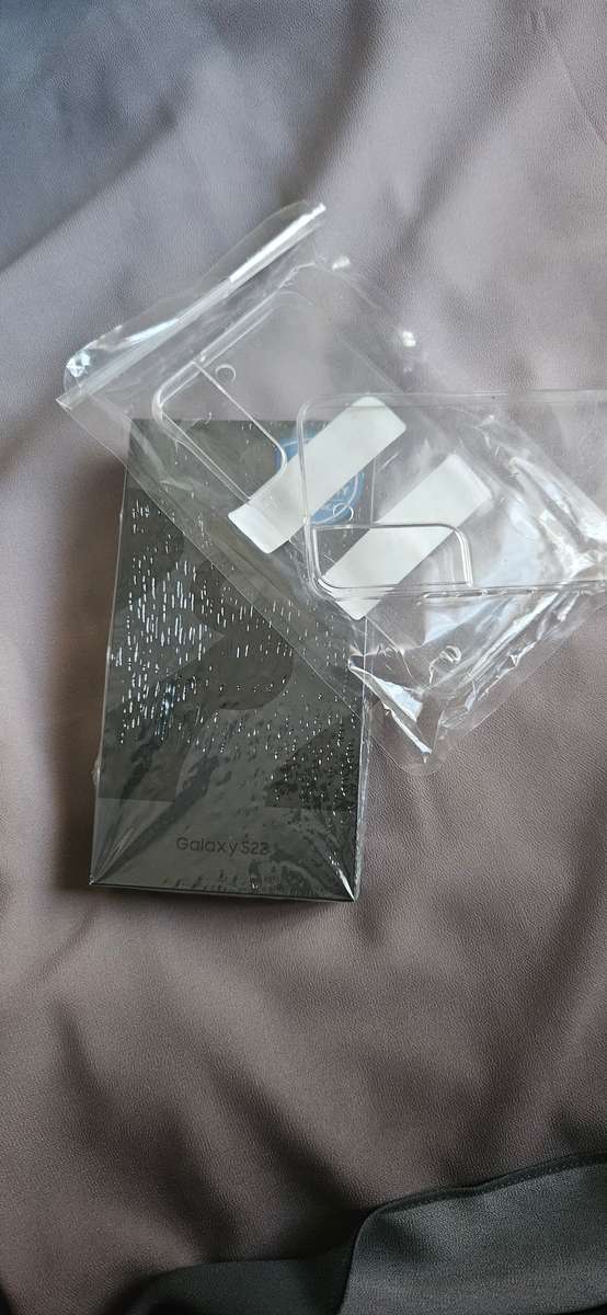 Samsung S22 Excellent condition