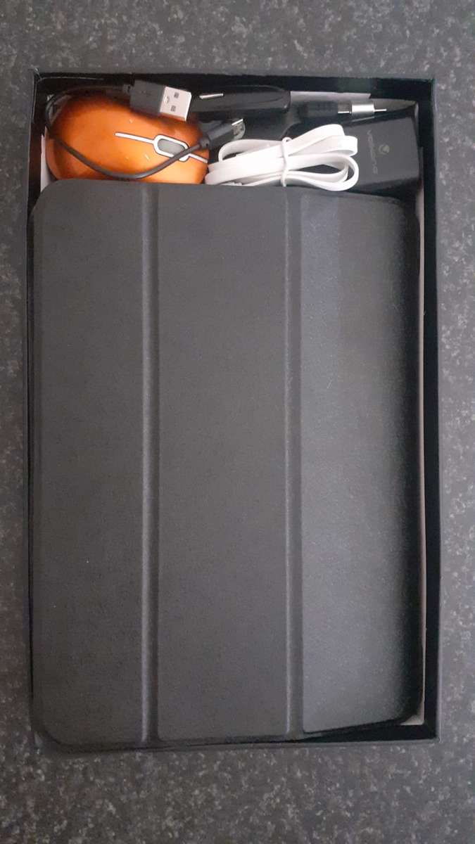 Android Note  4 Plus Tablet "10.1" screen, 4GB, 64GB, Android 8.1, Quad Core, 4G, WIFI