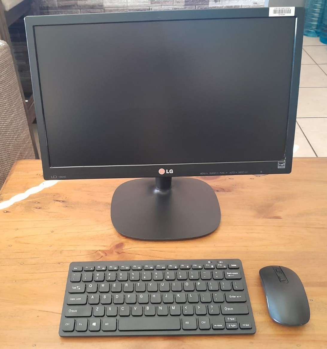 Centerm Thin Client Desktop Computer 8GB RAM 238GB SSD Intel Dual Core with Monitor Keyboard Mouse