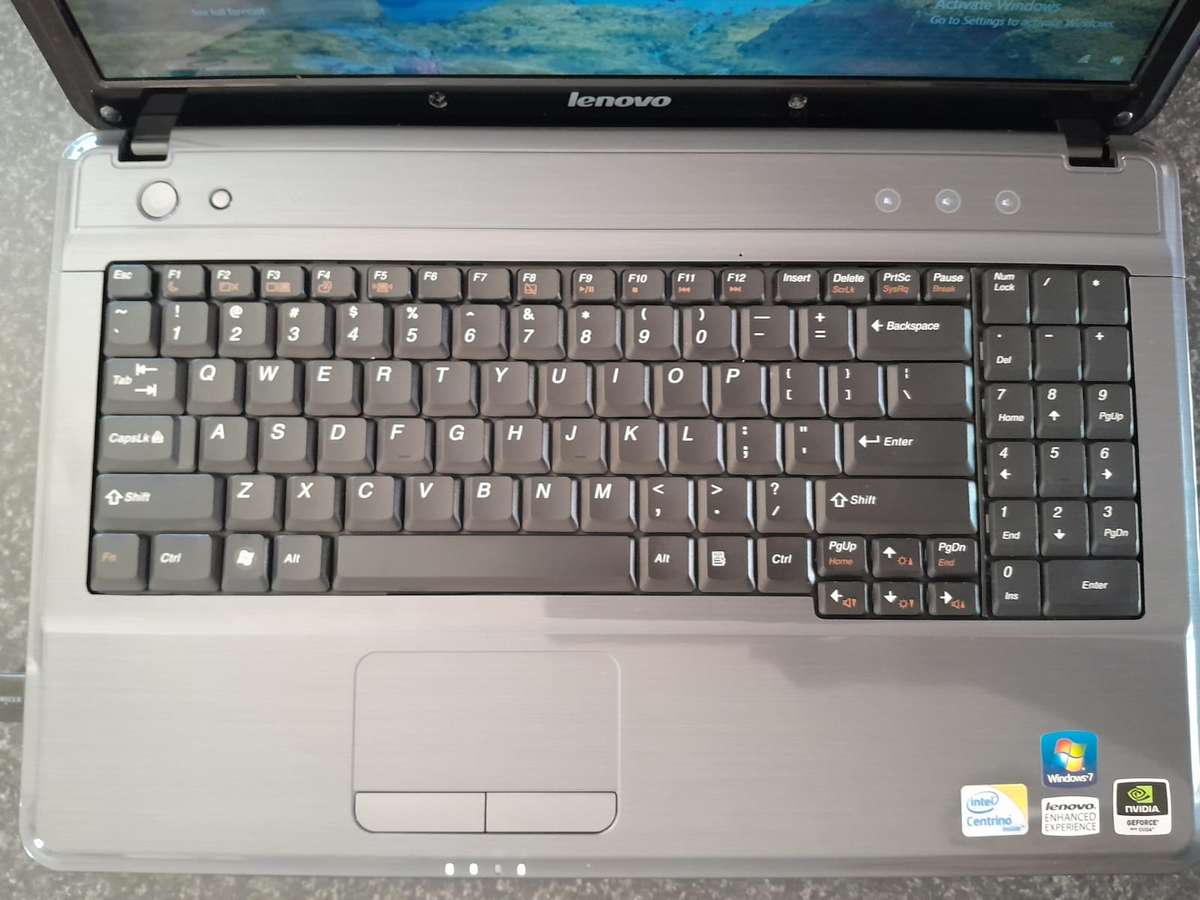 Lenovo G550 2 Intel.Core 2 DUO CPU 2.20GHz 8GB 64Bit