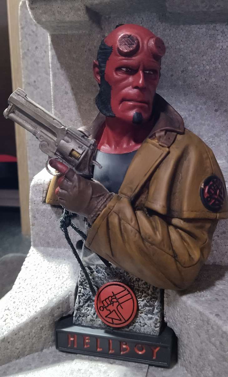 RARE HELLBOY DVD COLLECTORS EDITION