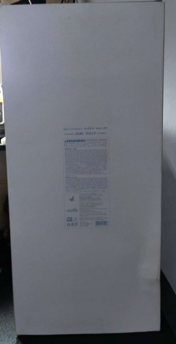 HOT TOYS AVATAR JAKE SULLEY